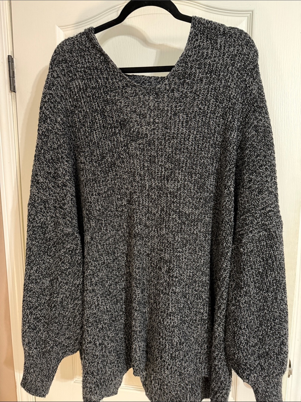 Women's Black and Gray Marled V-Neck Sweater